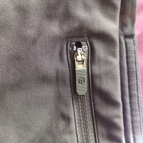 Lululemon Athletica Black Floral Athletic Shorts - Picture 3 of 6